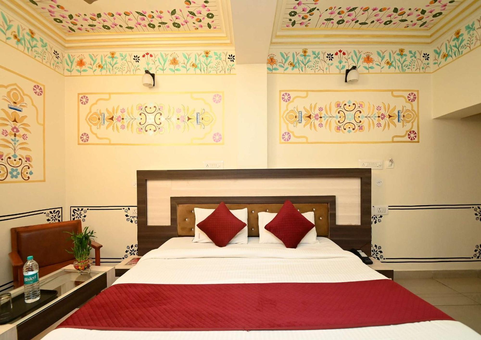 Virasat Mahal Heritage Hotel-Jaipur City Center Exterior photo