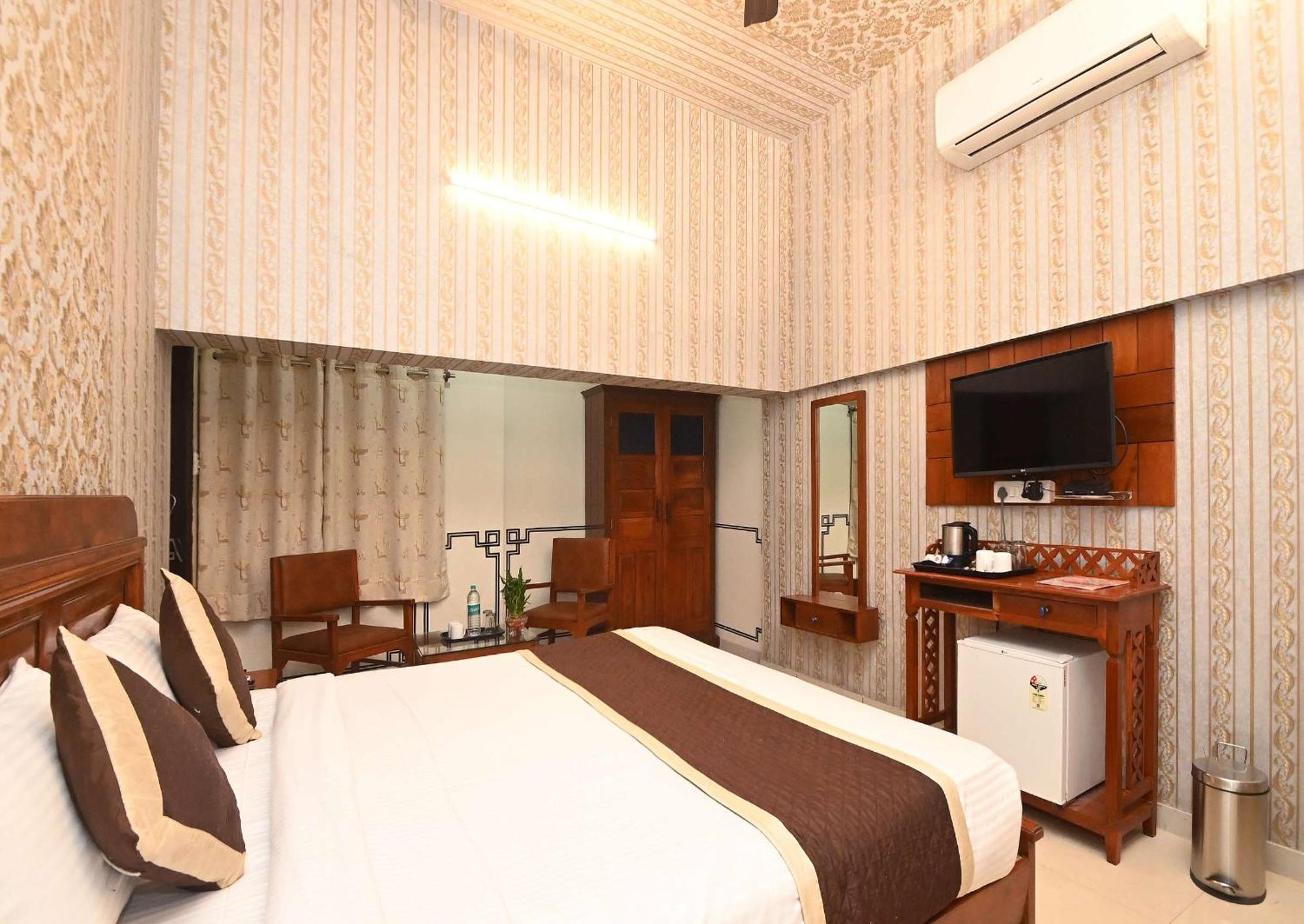Virasat Mahal Heritage Hotel-Jaipur City Center Exterior photo